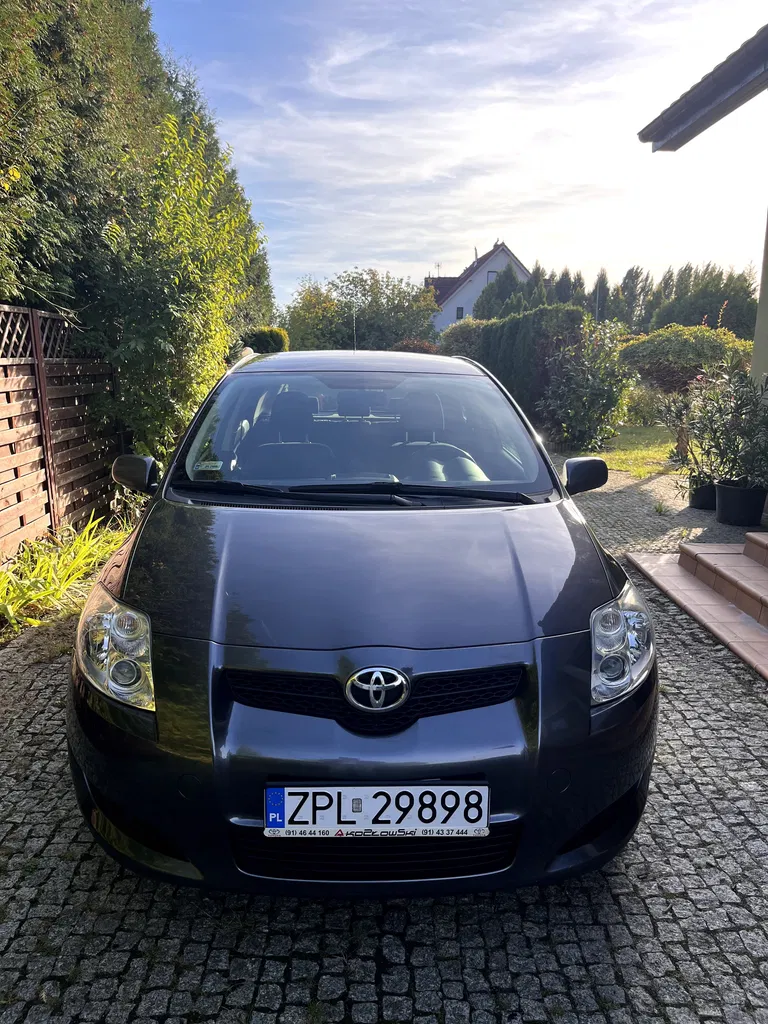 Zdjęcie: 2009 Toyota Auris