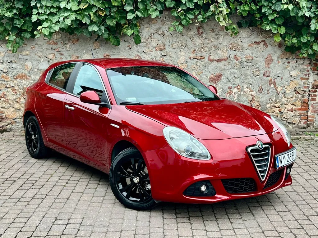 Zdjęcie: 2010 Alfa Romeo Giulietta