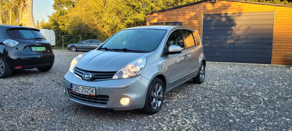 Zdjęcie: 2011 Nissan Note