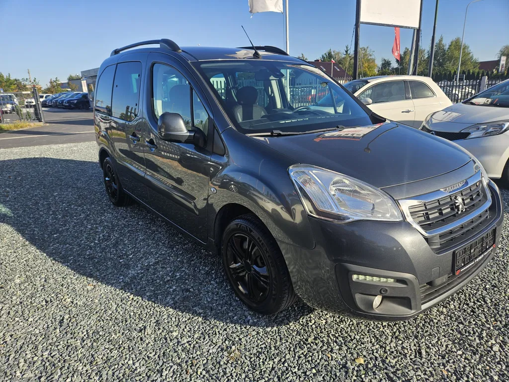 Zdjęcie: 2015 Peugeot Partner