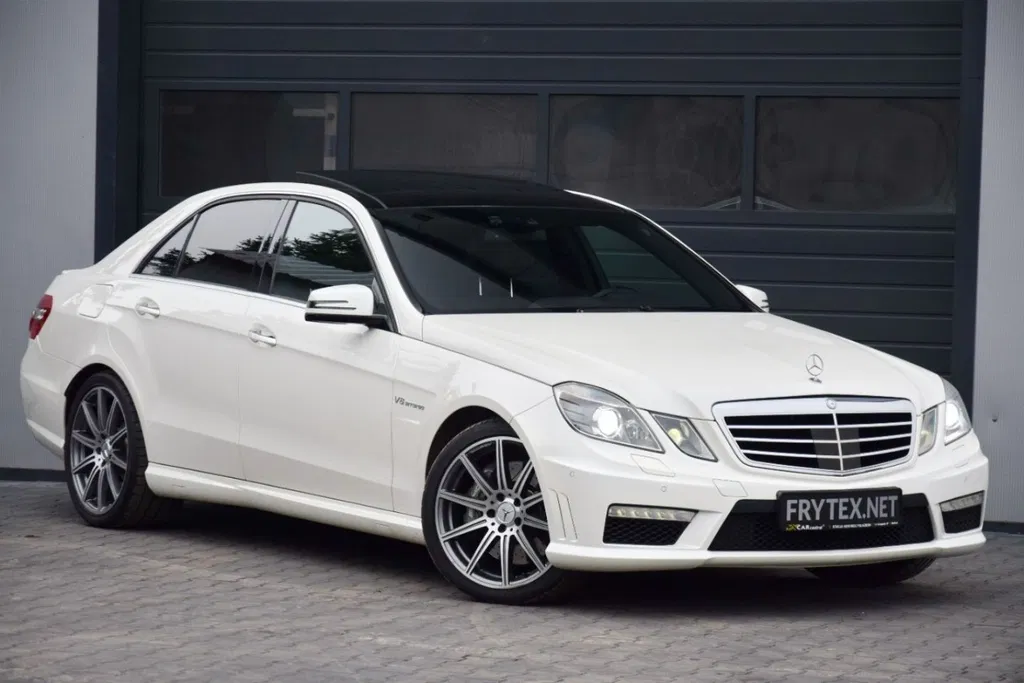 Zdjęcie: 2011 Mercedes-Benz E Klasa