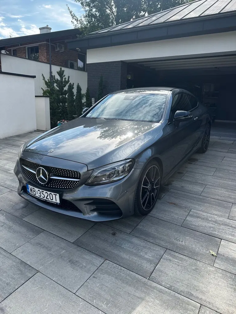 Zdjęcie: 2019 Mercedes-Benz C Klasa