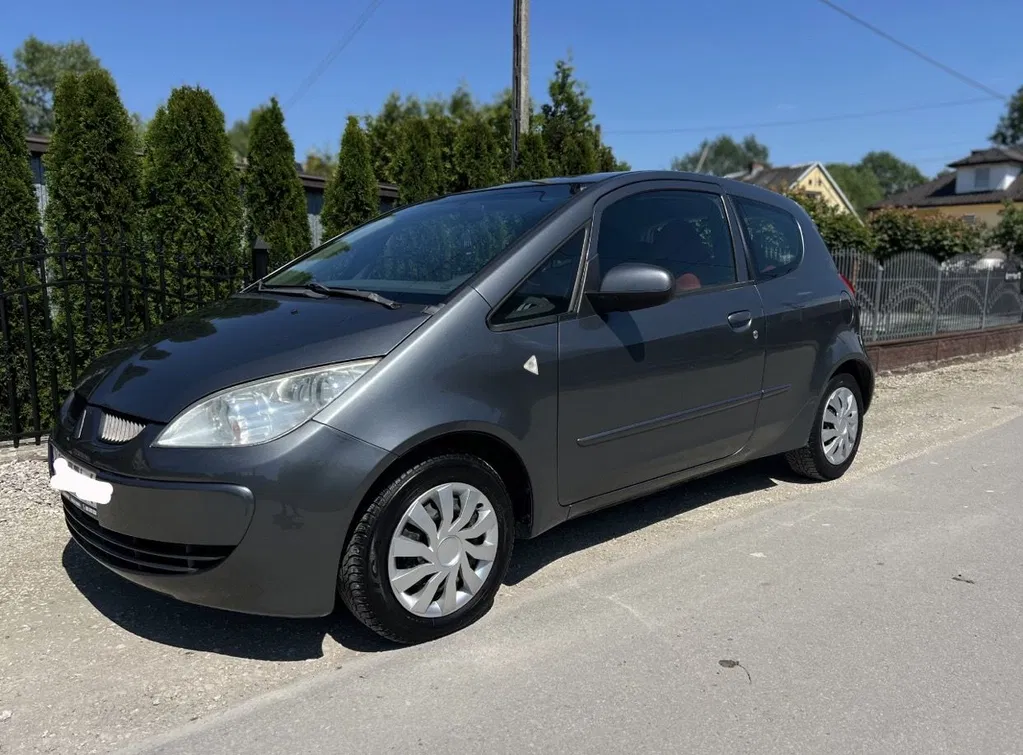 Zdjęcie: 2005 Mitsubishi Colt