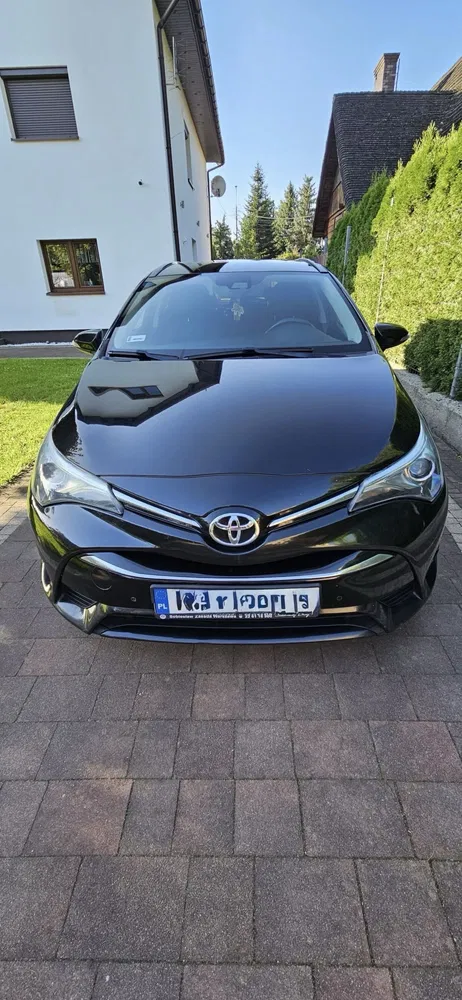 Zdjęcie: 2017 Toyota Avensis