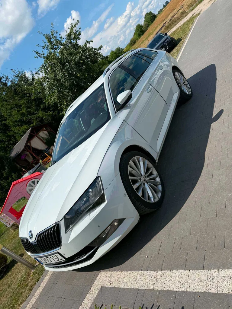 Zdjęcie: 2018 Skoda Superb