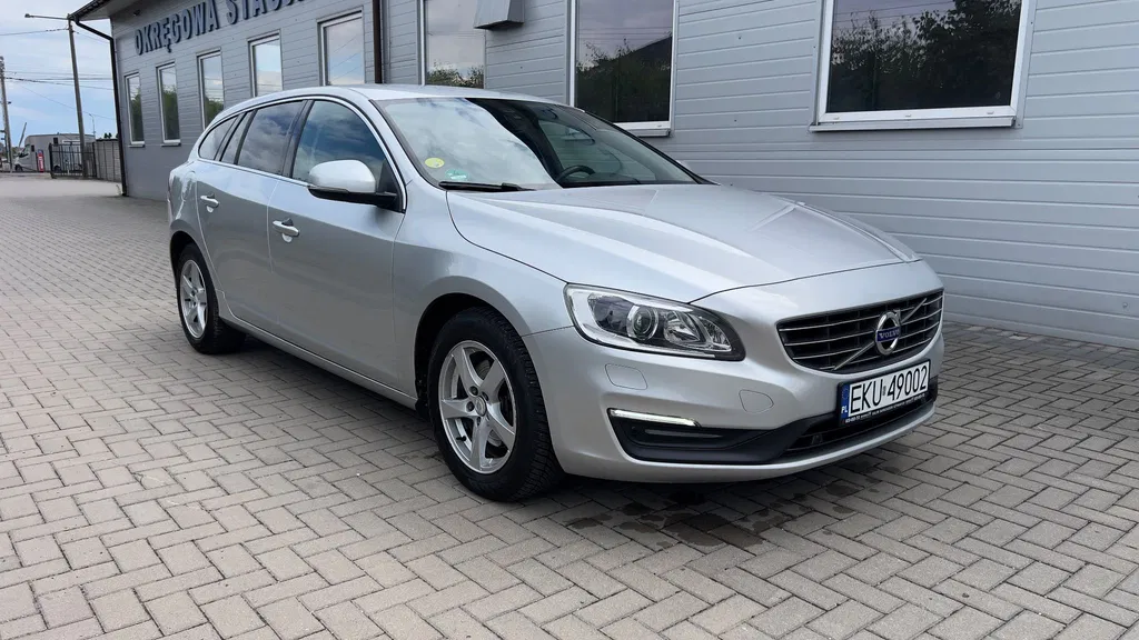 Zdjęcie: 2017 Volvo V60