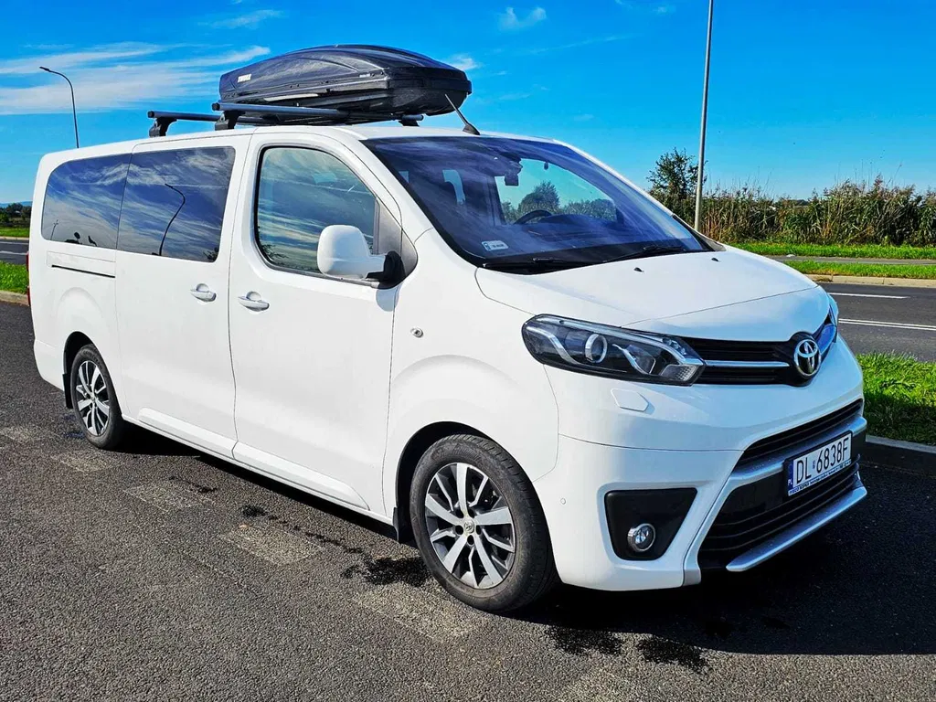 Zdjęcie: 2018 Toyota Proace Verso