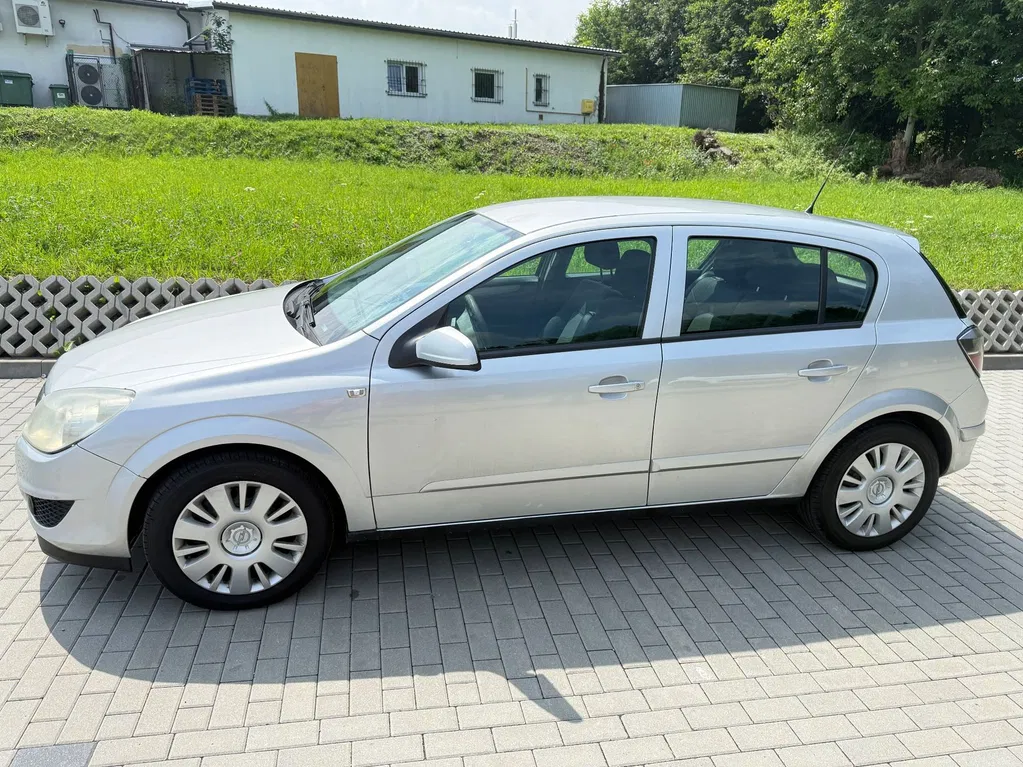 Zdjęcie: 2007 Opel Astra