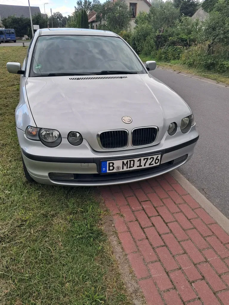 Zdjęcie: 2004 BMW Seria 3
