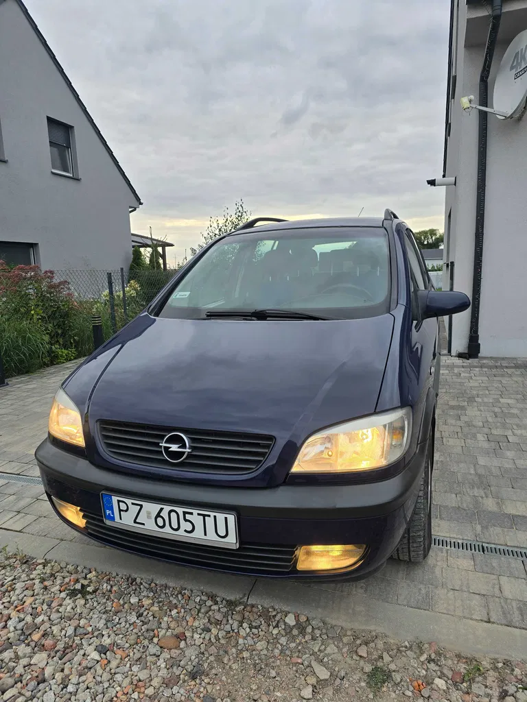 Zdjęcie: 1999 Opel Zafira
