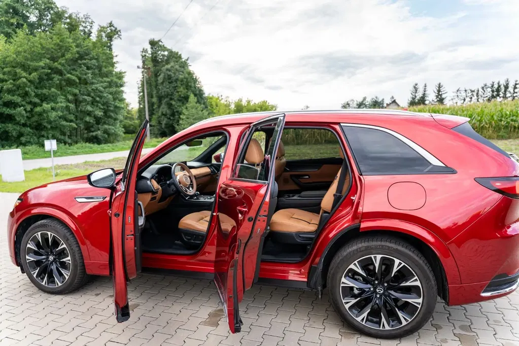 Zdjęcie: 2024 Mazda CX-90