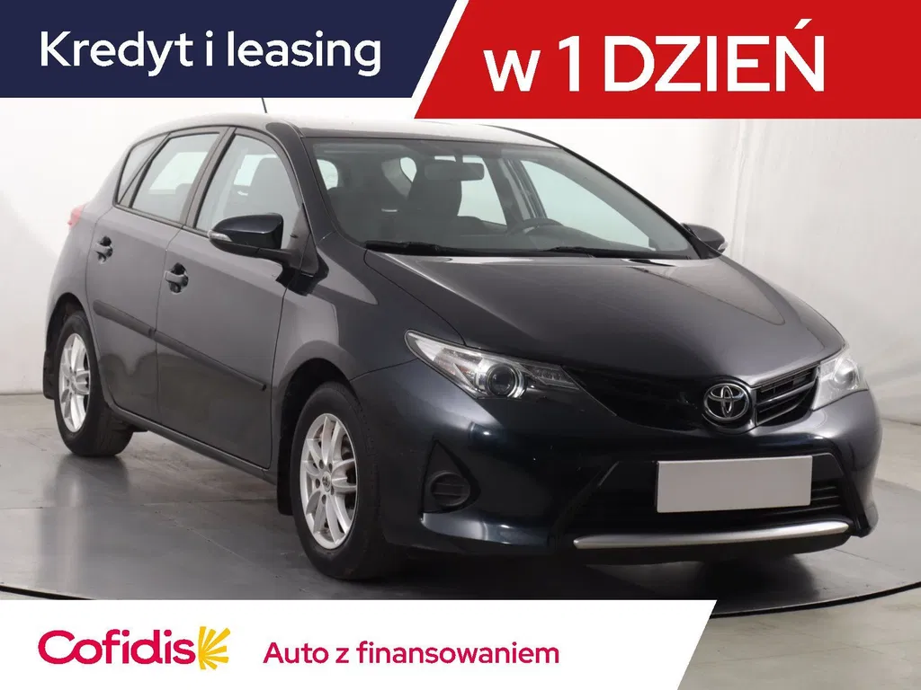 Zdjęcie: 2015 Toyota Auris