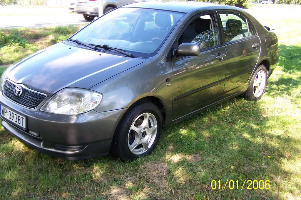 Zdjęcie: 2003 Toyota Corolla
