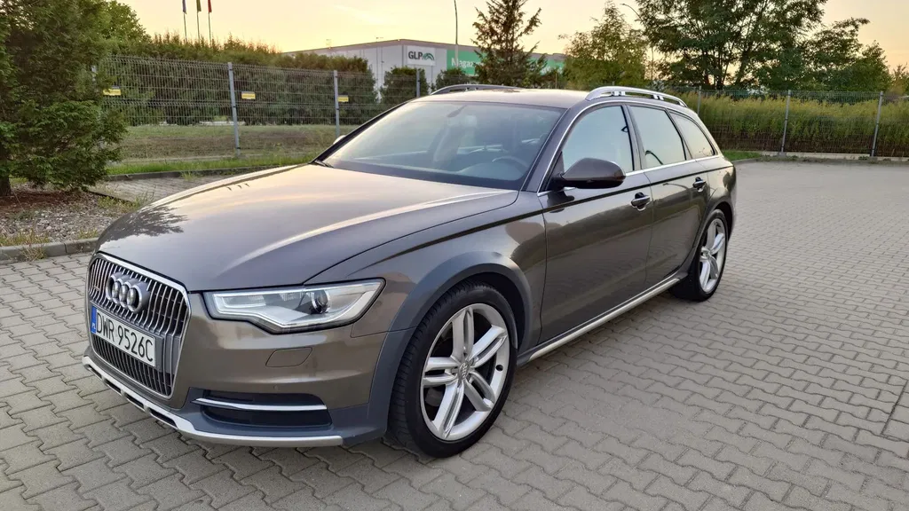 Zdjęcie: 2012 Audi A6 Allroad