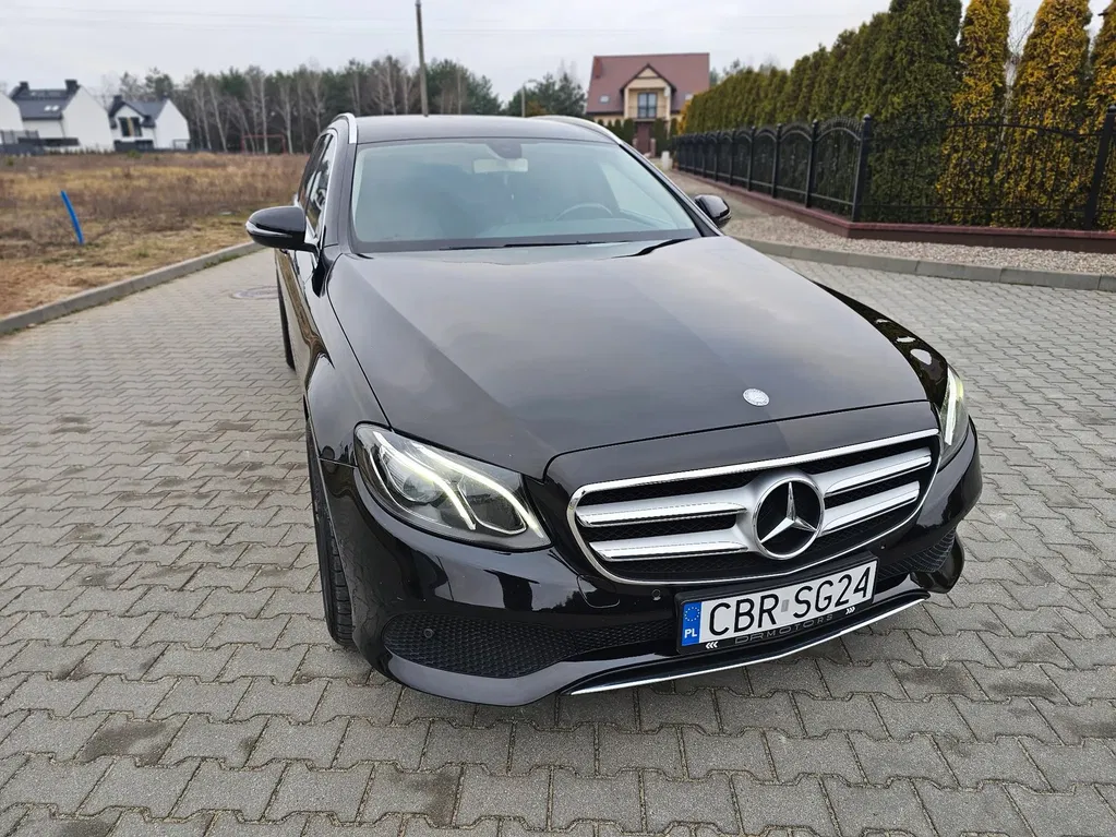Zdjęcie: 2016 Mercedes-Benz E Klasa