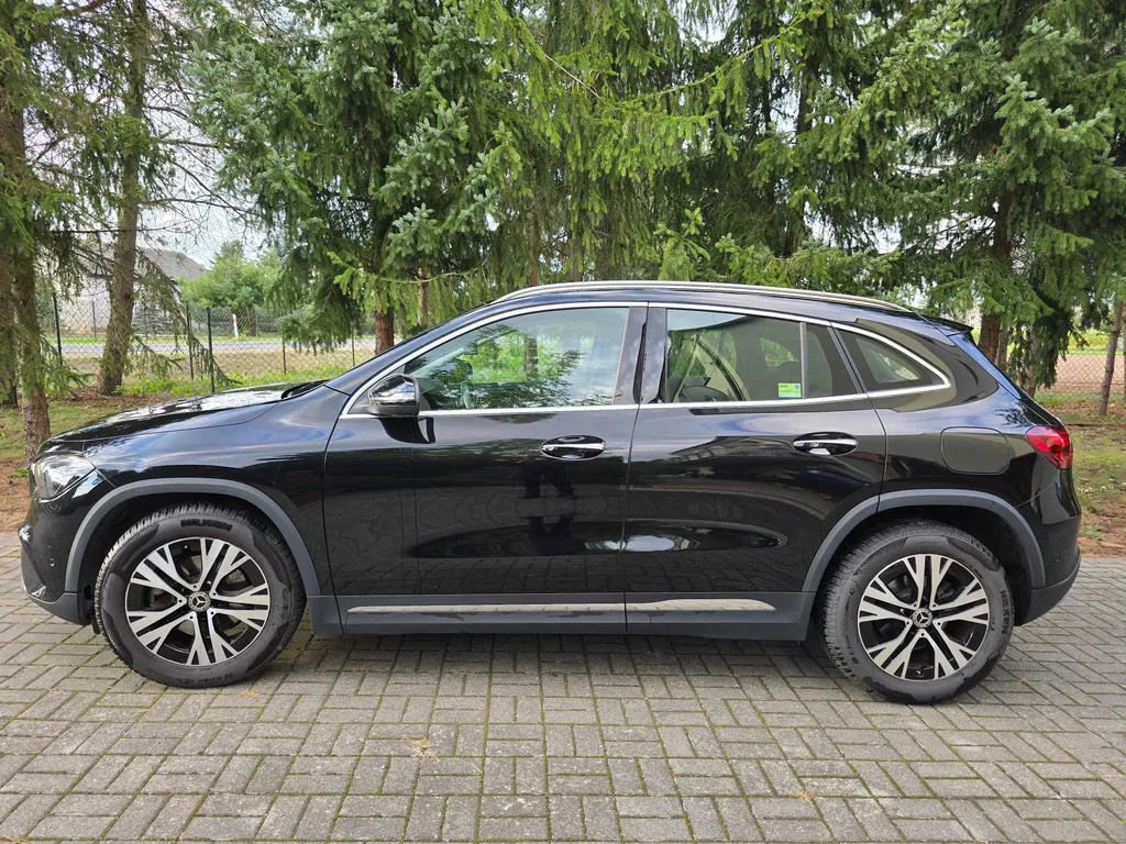 Zdjęcie: 2023 Mercedes-Benz GLA