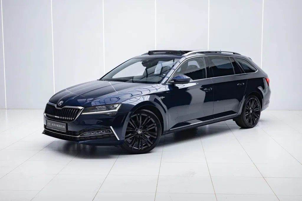 Zdjęcie: 2021 Skoda Superb