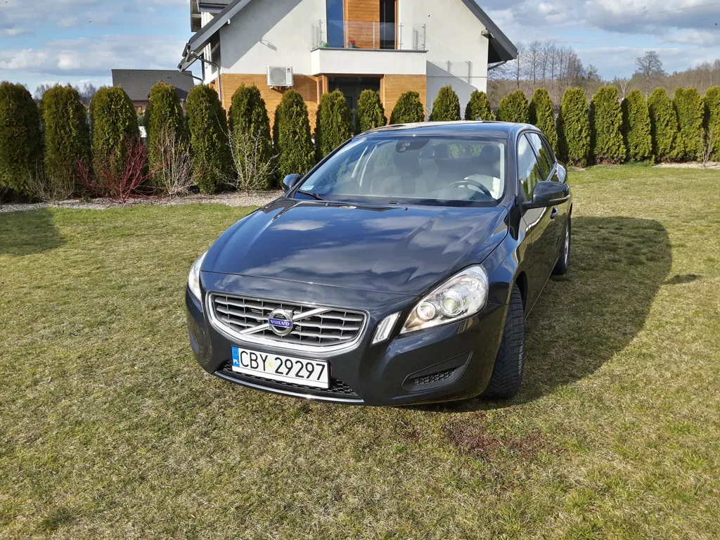 Zdjęcie: 2011 Volvo V60