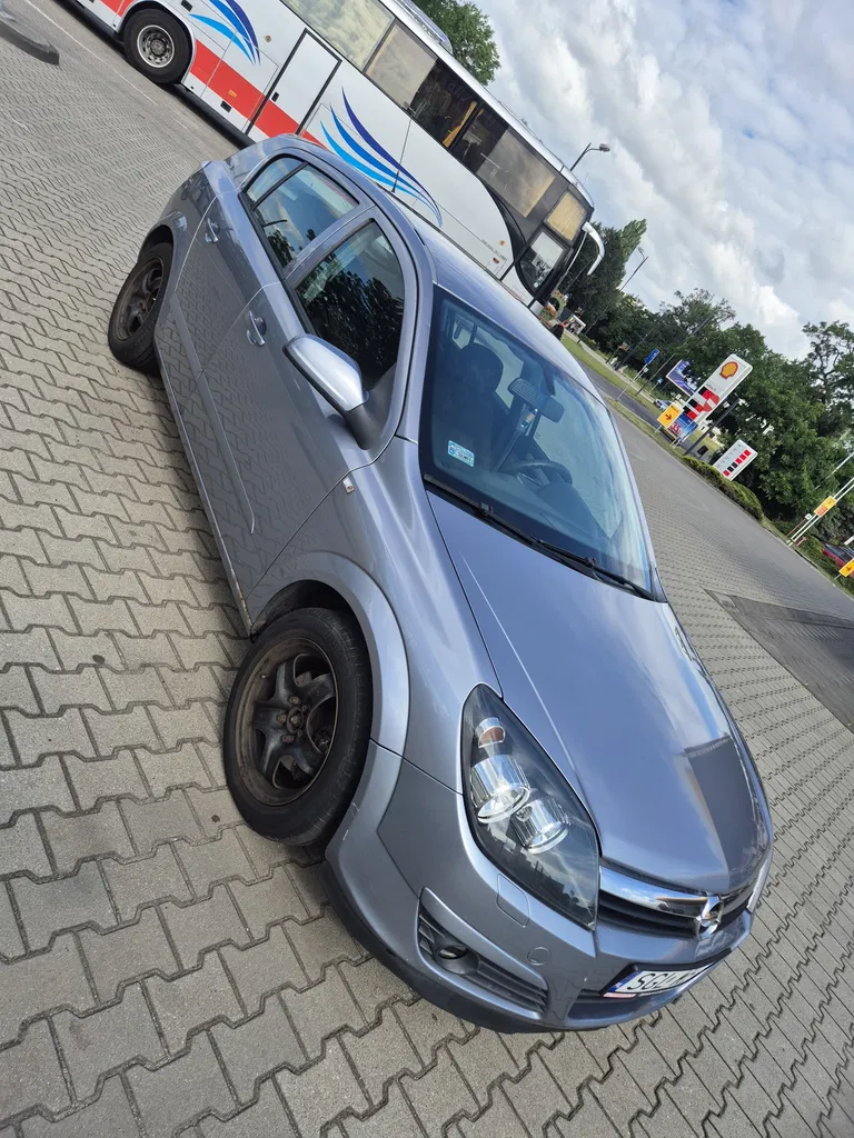 Zdjęcie: 2004 Opel Astra