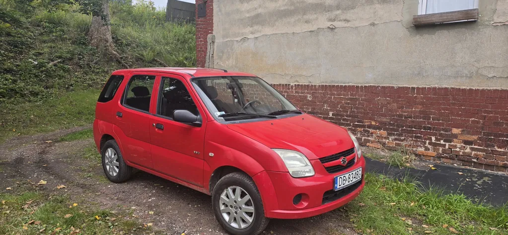 Zdjęcie: 2004 Suzuki Ignis