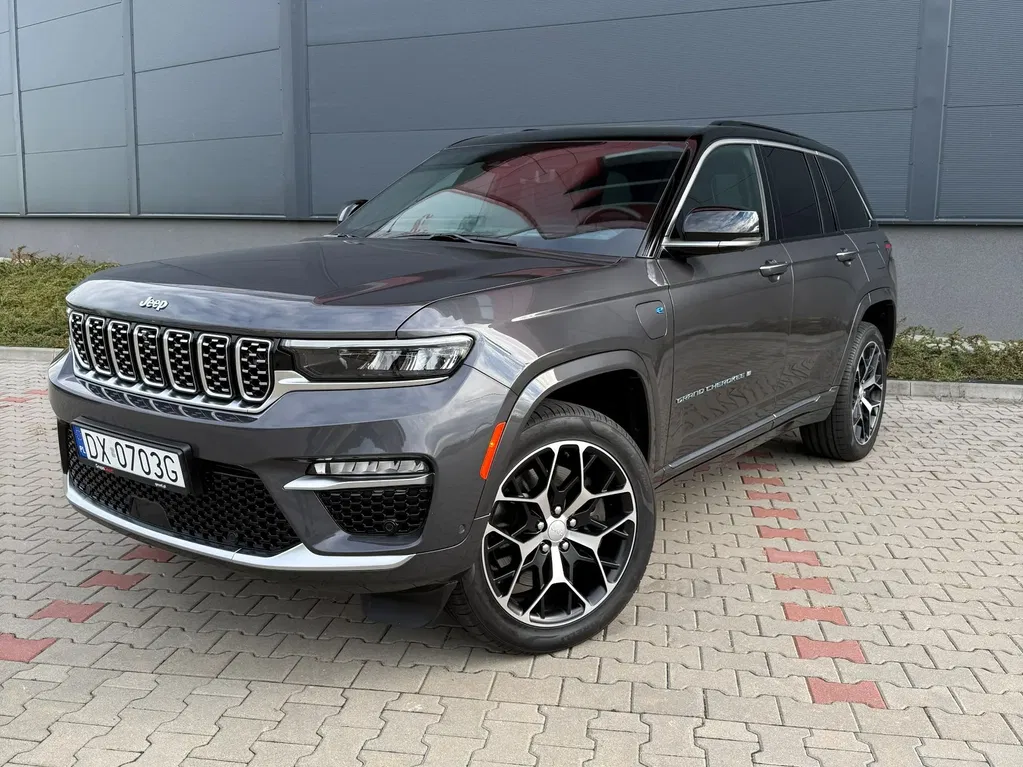 Zdjęcie: 2024 Jeep Grand Cherokee
