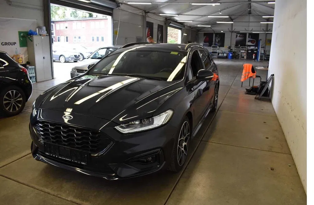 Zdjęcie: 2021 Ford Mondeo SW