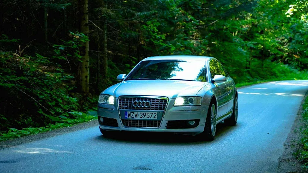 Zdjęcie: 2003 Audi A8
