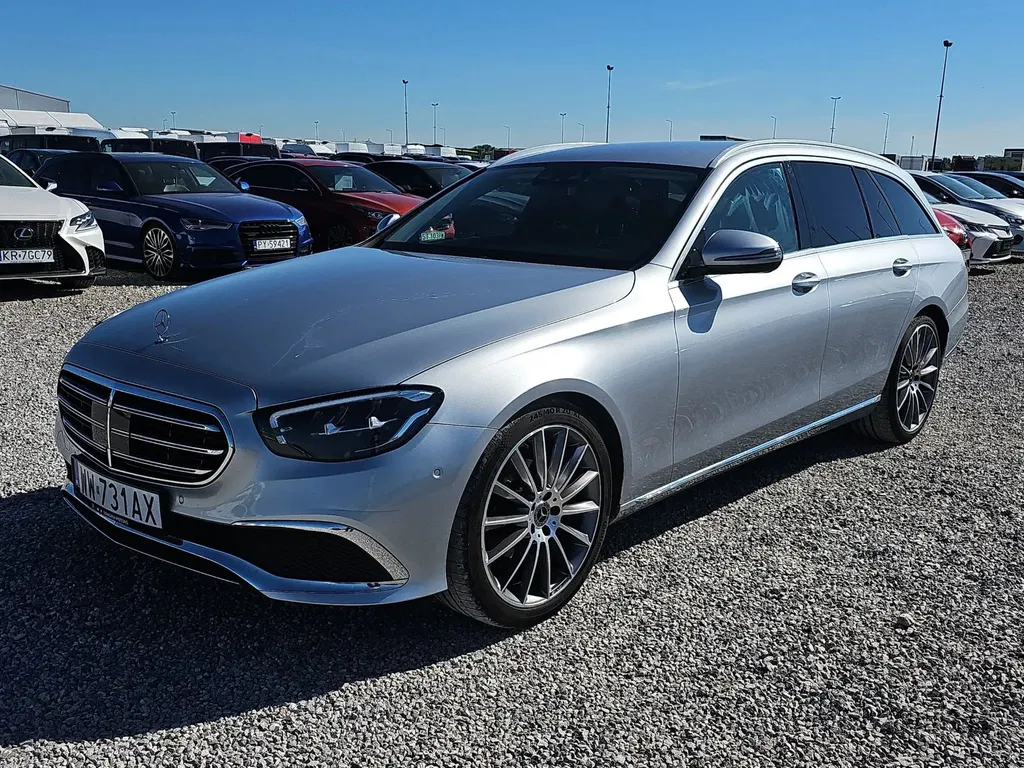 Zdjęcie: 2023 Mercedes-Benz E Klasa