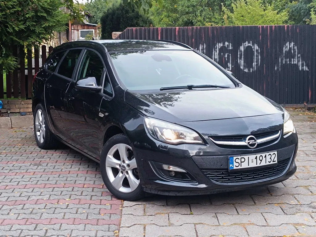 Zdjęcie: 2015 Opel Astra