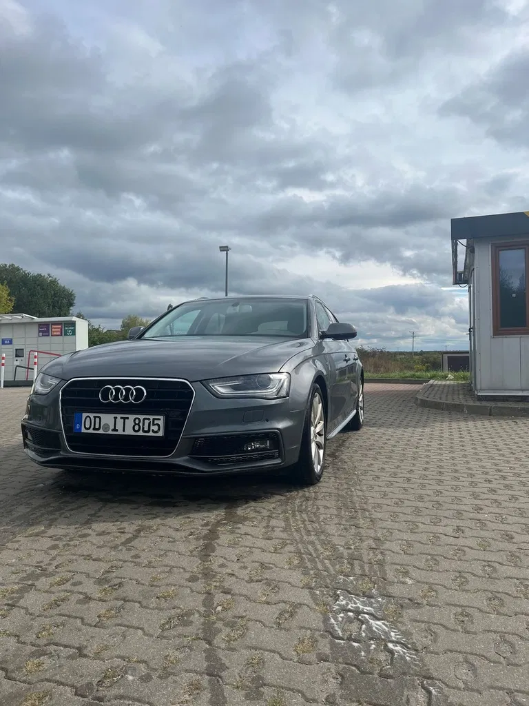 Zdjęcie: 2014 Audi A4 Avant