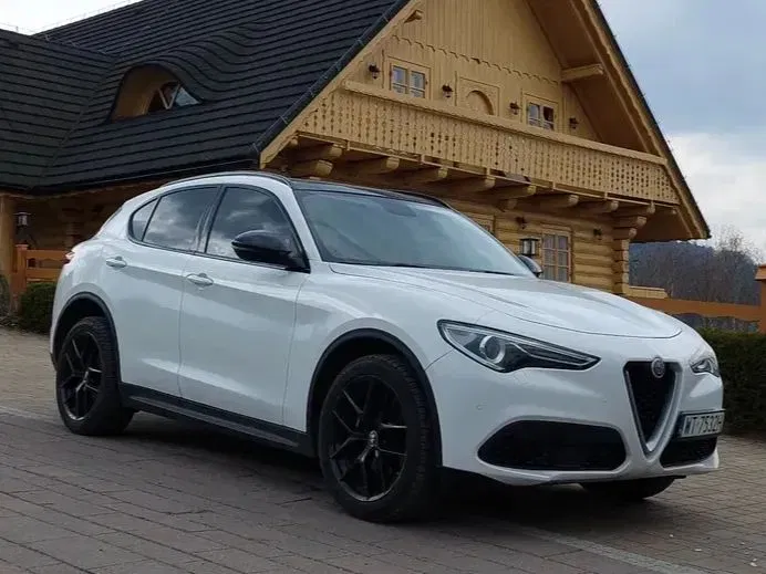 Zdjęcie: 2019 Alfa Romeo Stelvio