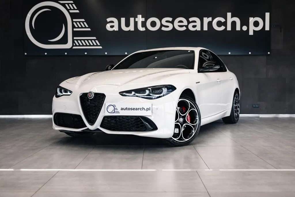 Zdjęcie: 2023 Alfa Romeo Giulia