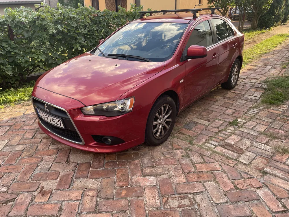 Zdjęcie: 2009 Mitsubishi Lancer