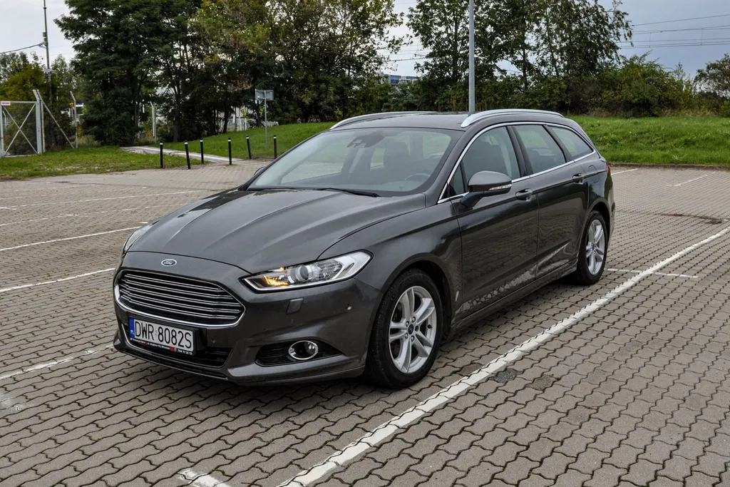 Zdjęcie: 2015 Ford Mondeo
