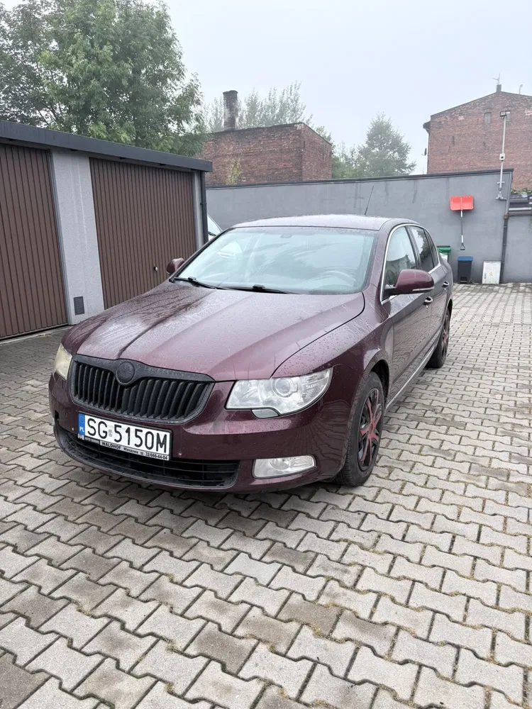 Zdjęcie: 2009 Skoda Superb