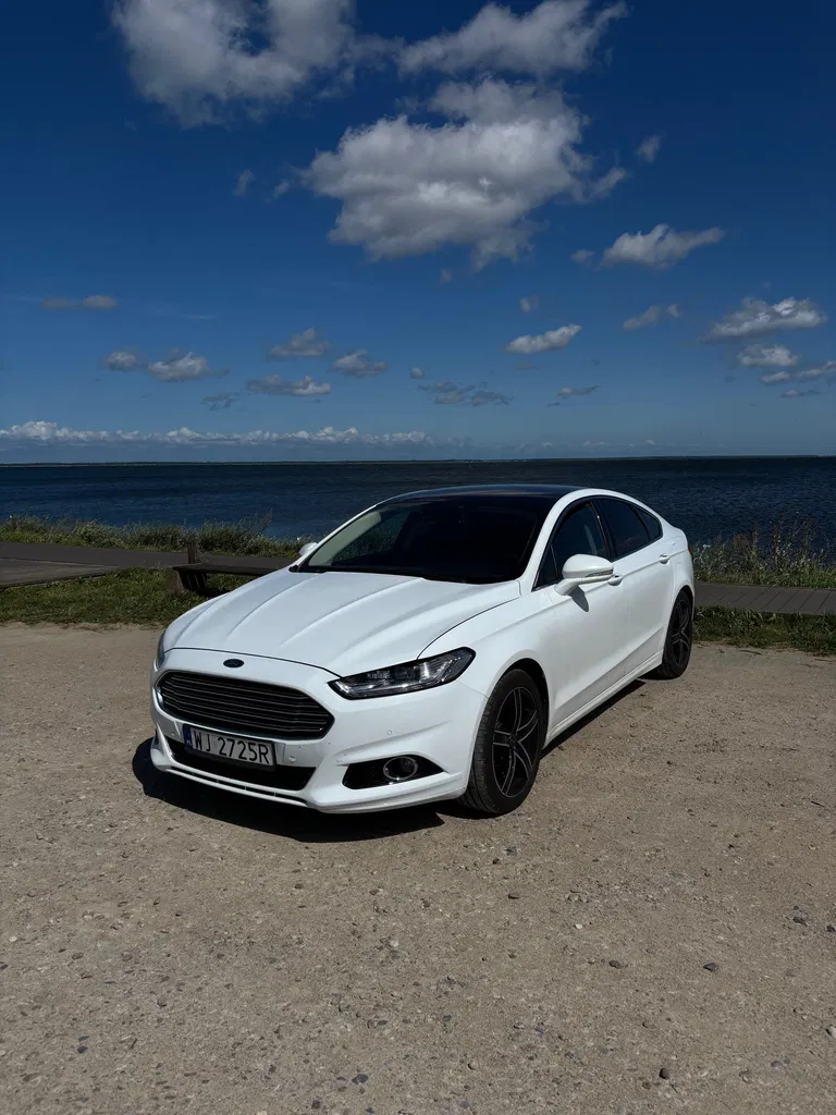 Zdjęcie: 2015 Ford Mondeo