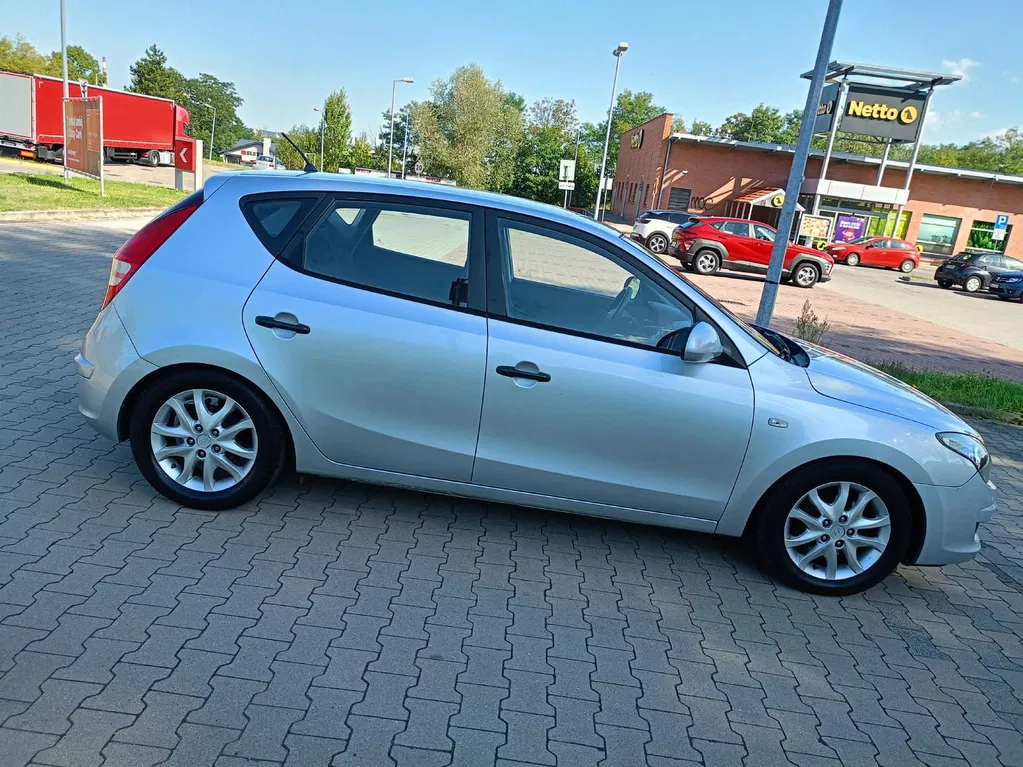 Zdjęcie: 2010 Hyundai i30