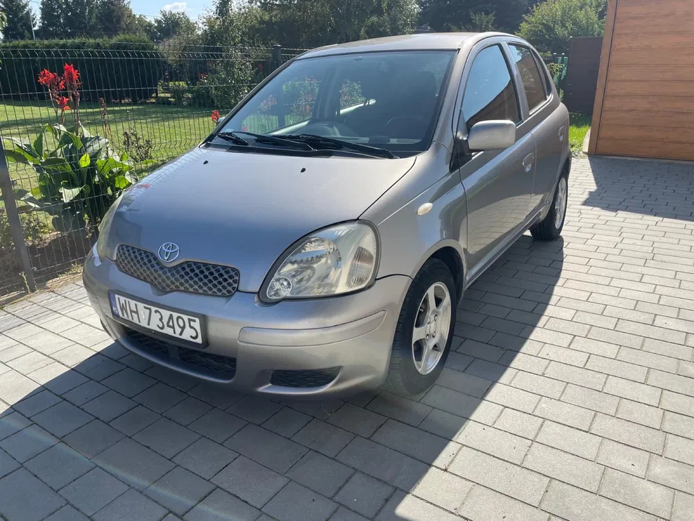 Zdjęcie: 2003 Toyota Yaris