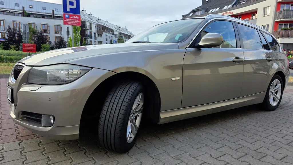 Zdjęcie: 2010 BMW Seria 3