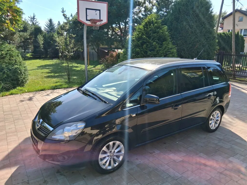 Zdjęcie: 2014 Opel Zafira