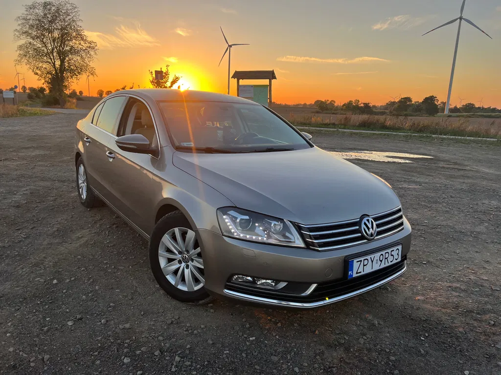 Zdjęcie: 2013 Volkswagen Passat