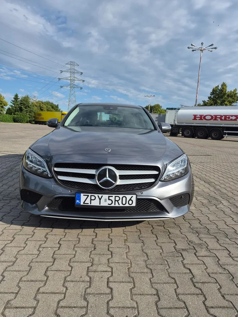 Zdjęcie: 2020 Mercedes-Benz C Klasa