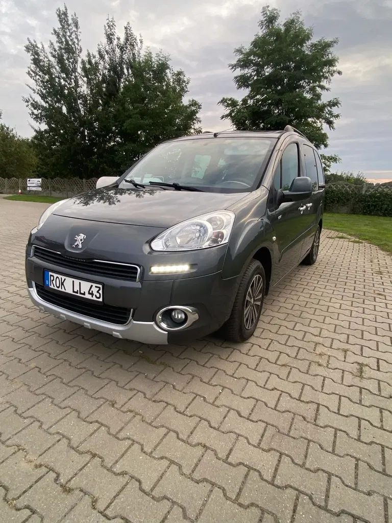 Zdjęcie: 2013 Peugeot Partner