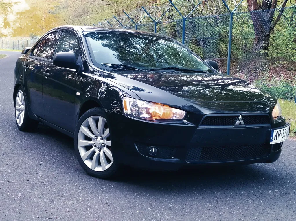 Zdjęcie: 2011 Mitsubishi Lancer