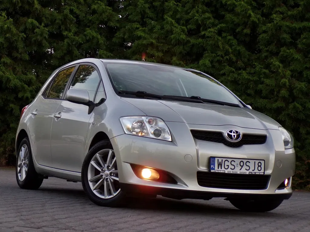 Zdjęcie: 2009 Toyota Auris
