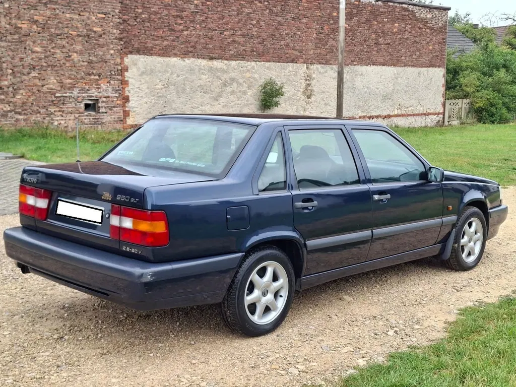 Zdjęcie: 1994 Volvo 850