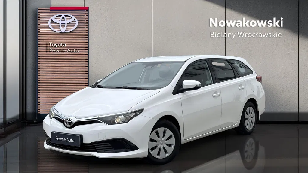 Zdjęcie: 2018 Toyota Auris