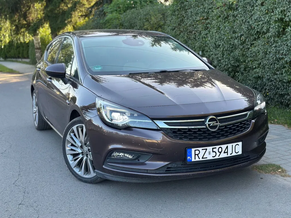 Zdjęcie: 2016 Opel Astra