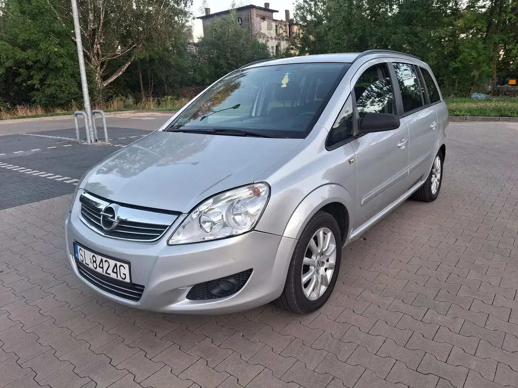 Zdjęcie: 2008 Opel Zafira