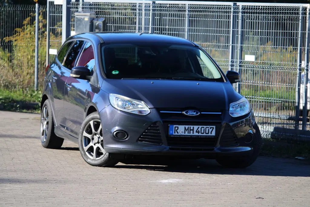 Zdjęcie: 2014 Ford Focus SW